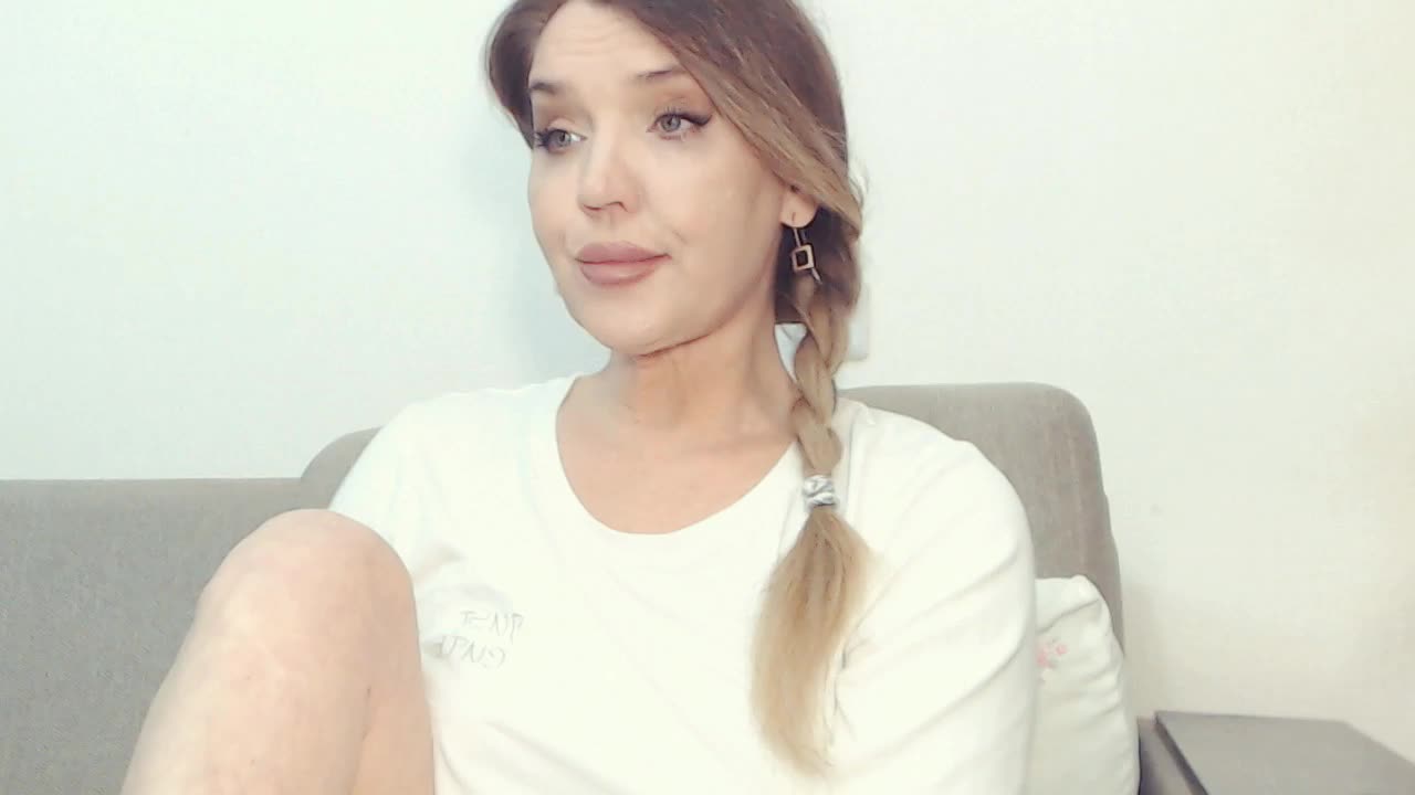 Drakulaura1 Live Sex December 13, 2025