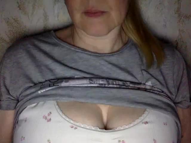 BlondyVio Live Sex December 18, 2025