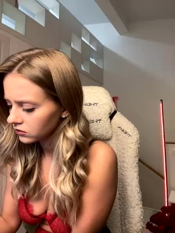 Emeli_Blur Live Sex December 14, 2025