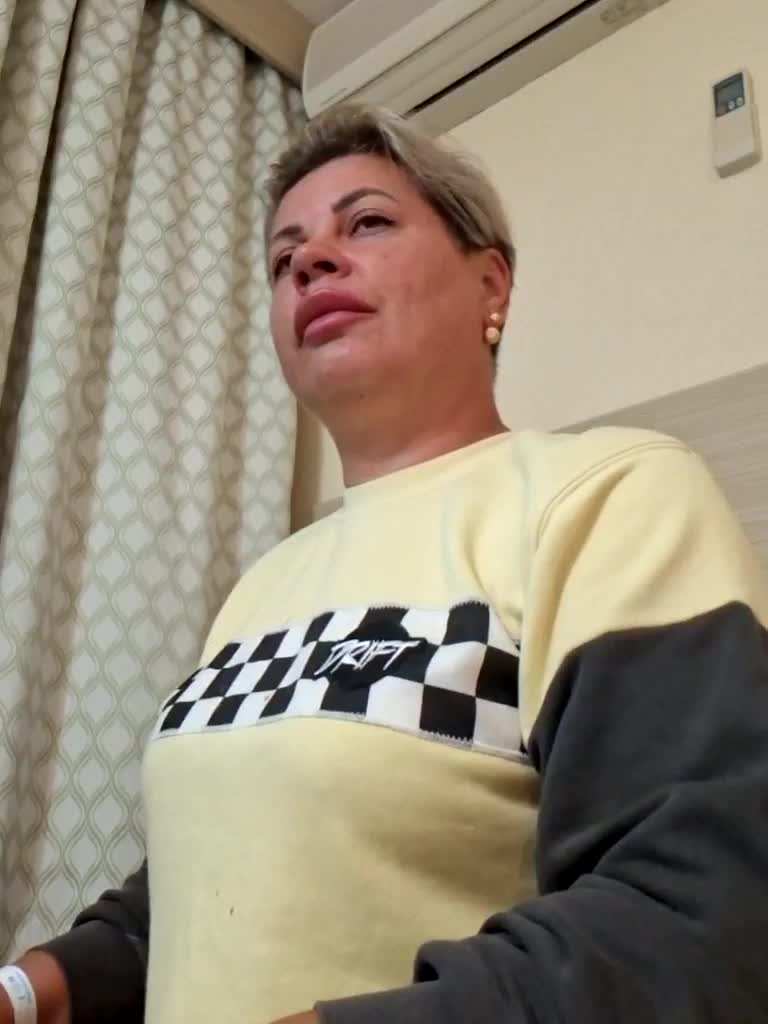 murr-kitty Live Sex December 19, 2025