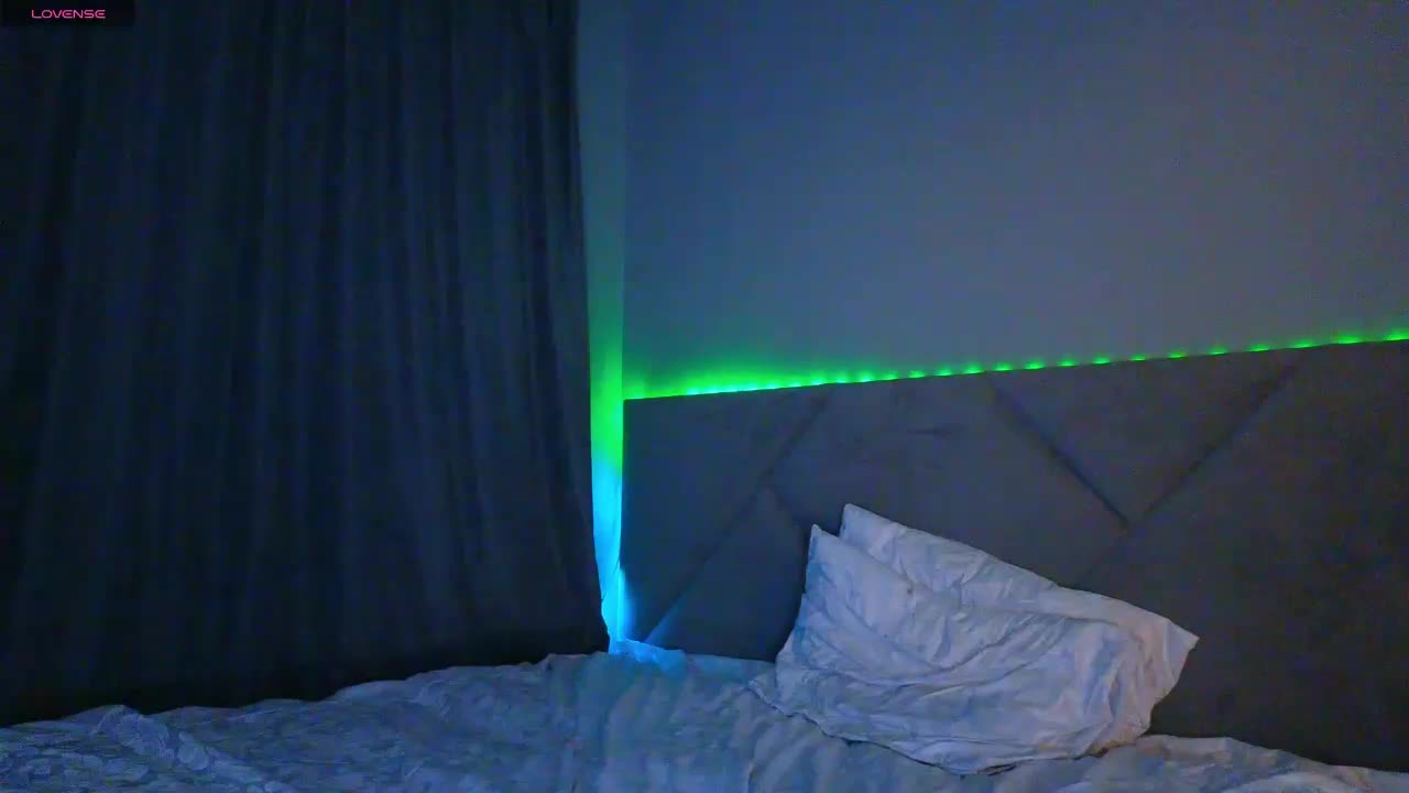 VALERIYAAA Live Sex December 15, 2025