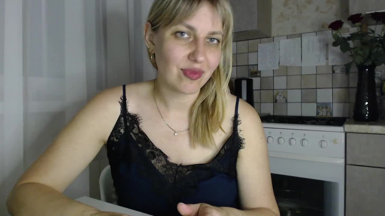 Karmella Live Sex December 13, 2025