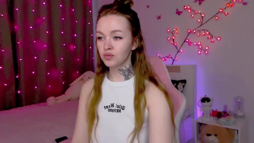 Naughty_Mable Live Sex December 17, 2025