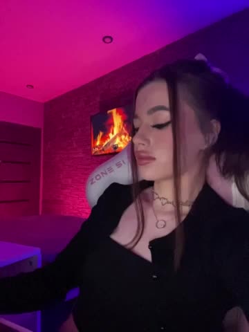 HotGirlEva Live Sex December 14, 2025