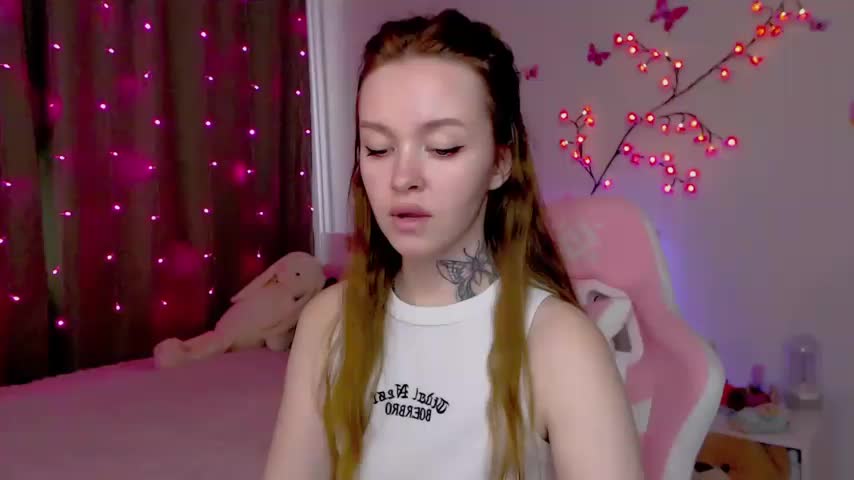 Naughty_Mable Live Sex December 17, 2025