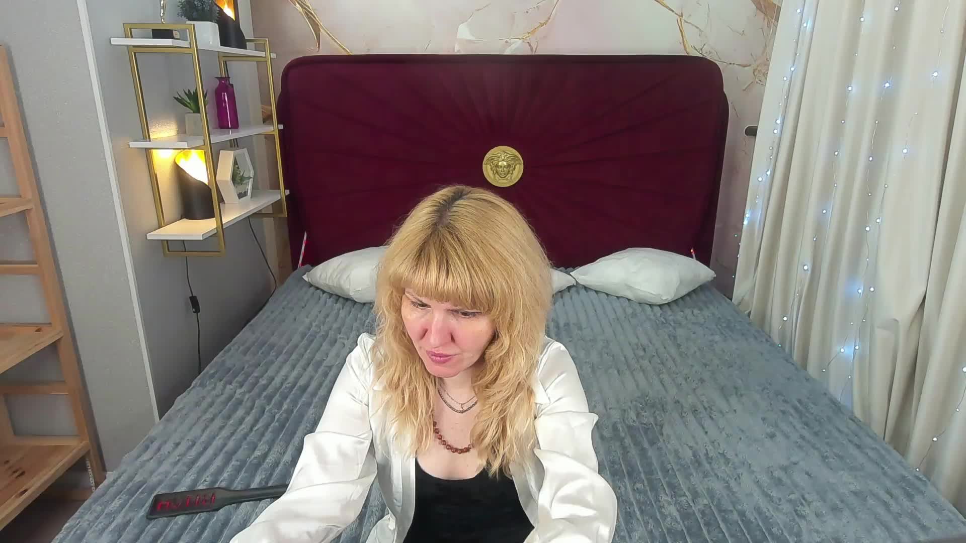 NatalyChanel Live Sex December 13, 2025