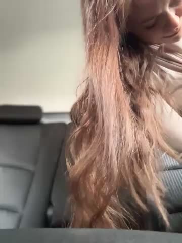 AngelinaTeller Live Sex December 17, 2025