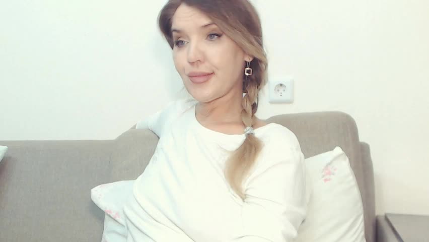 Drakulaura1 Live Sex December 13, 2025