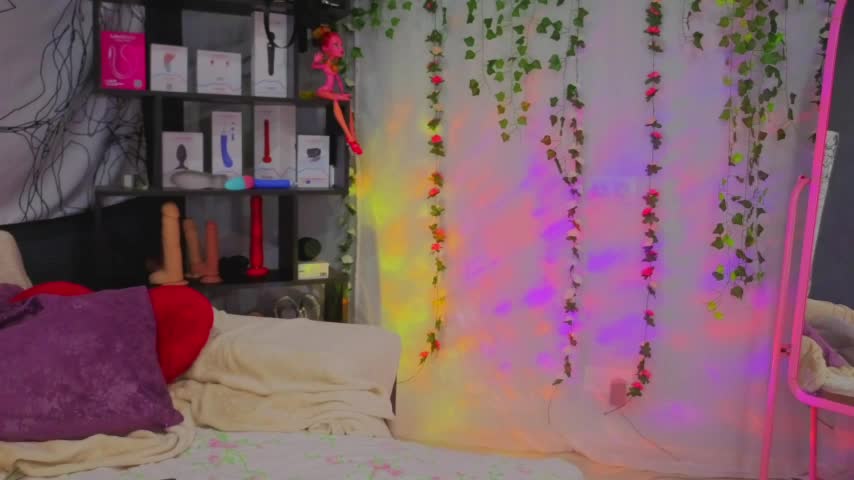 AliceOfWonders Live Sex December 13, 2025