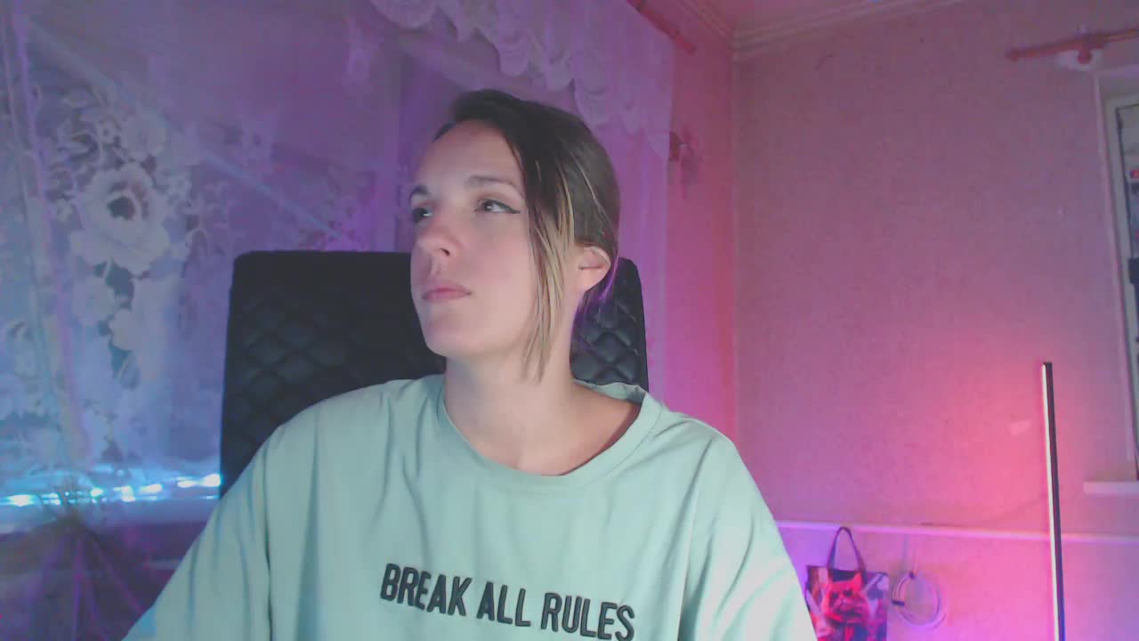 Babymuro4ka Live Sex December 17, 2025