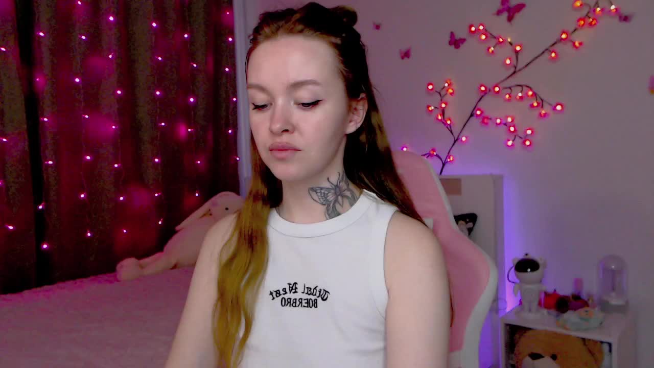 NaughtyMable Live Sex December 15, 2025