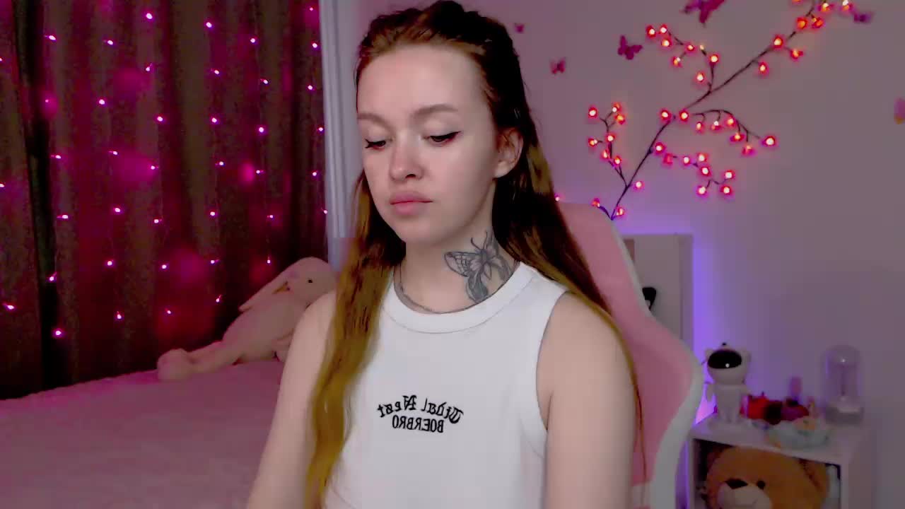 Naughty_Mable Live Sex December 17, 2025