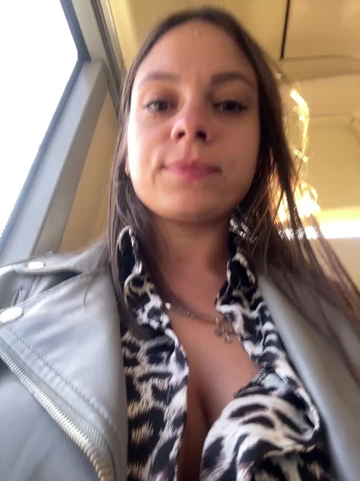 Katya_Katysha Live Sex December 18, 2025