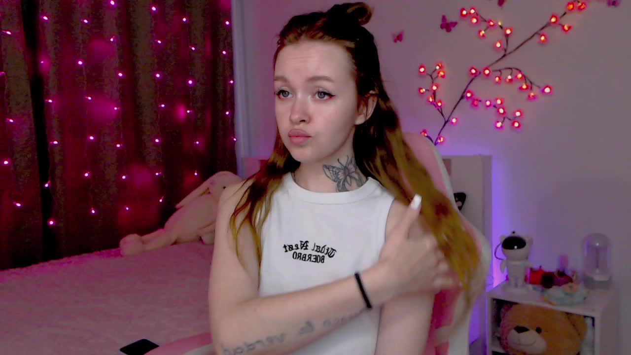 NaughtyMable Live Sex December 15, 2025