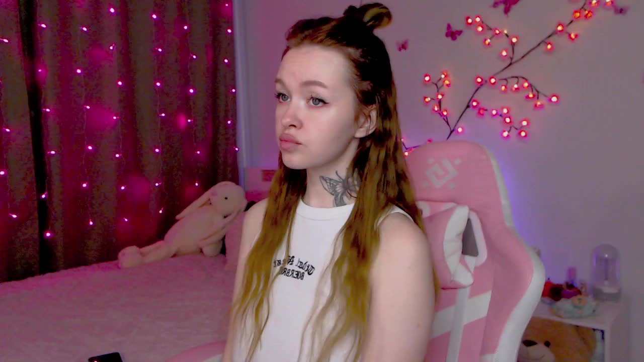 NaughtyMable Live Sex December 15, 2025