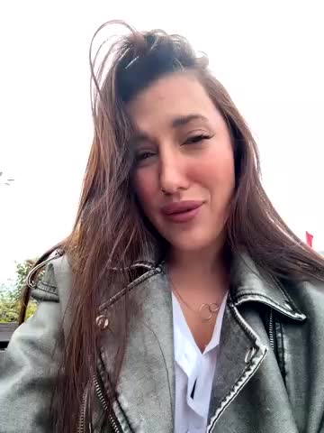 AleksandraRich Live Sex December 17, 2025