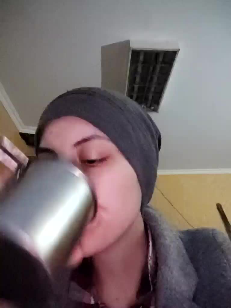 Kira700cams Live Sex December 14, 2025