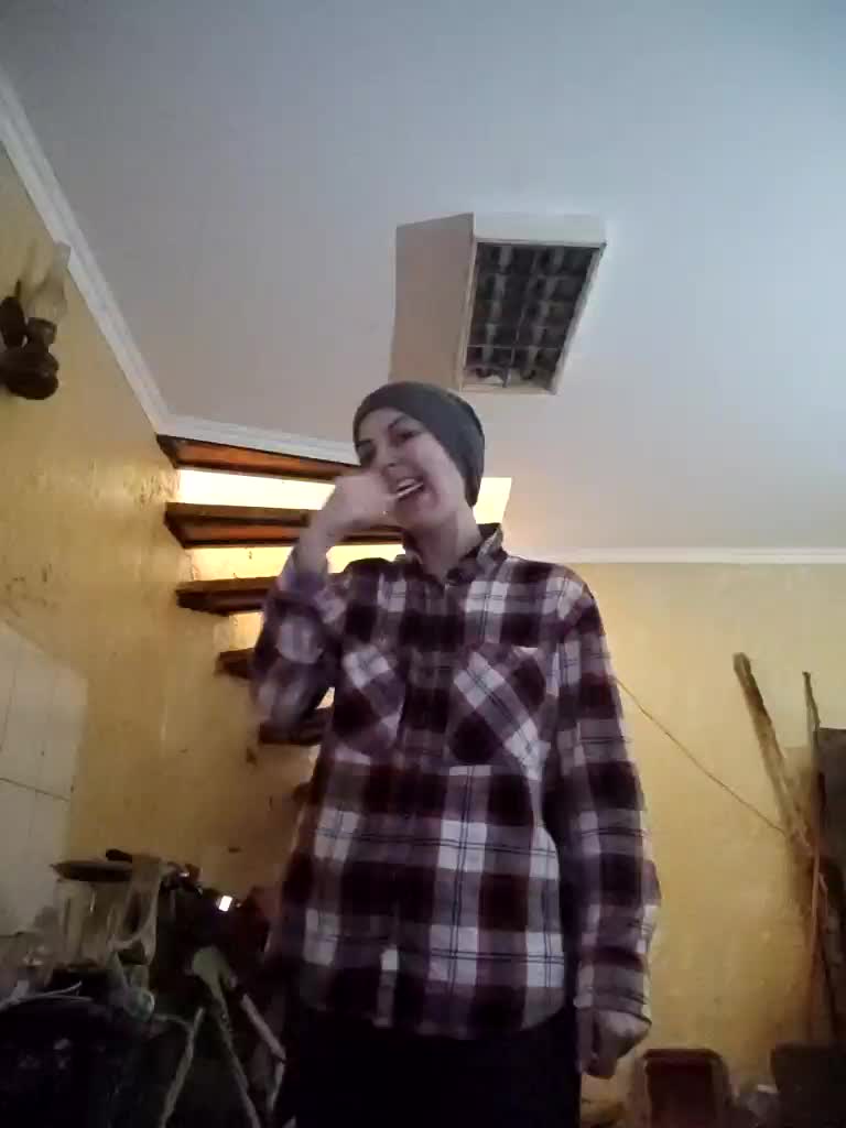 Kira700cams Live Sex December 14, 2025