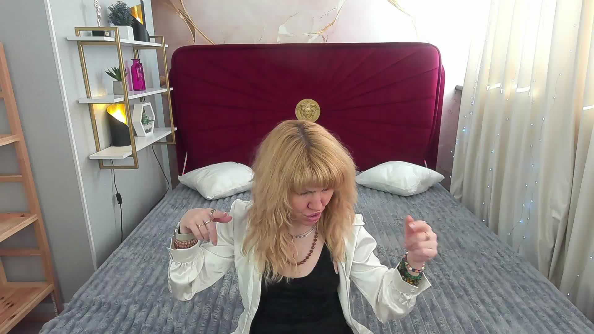 NatalyChanel Live Sex December 13, 2025