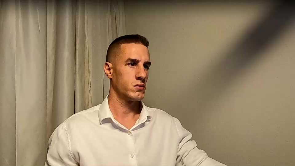 axl_fx Live Sex December 18, 2025