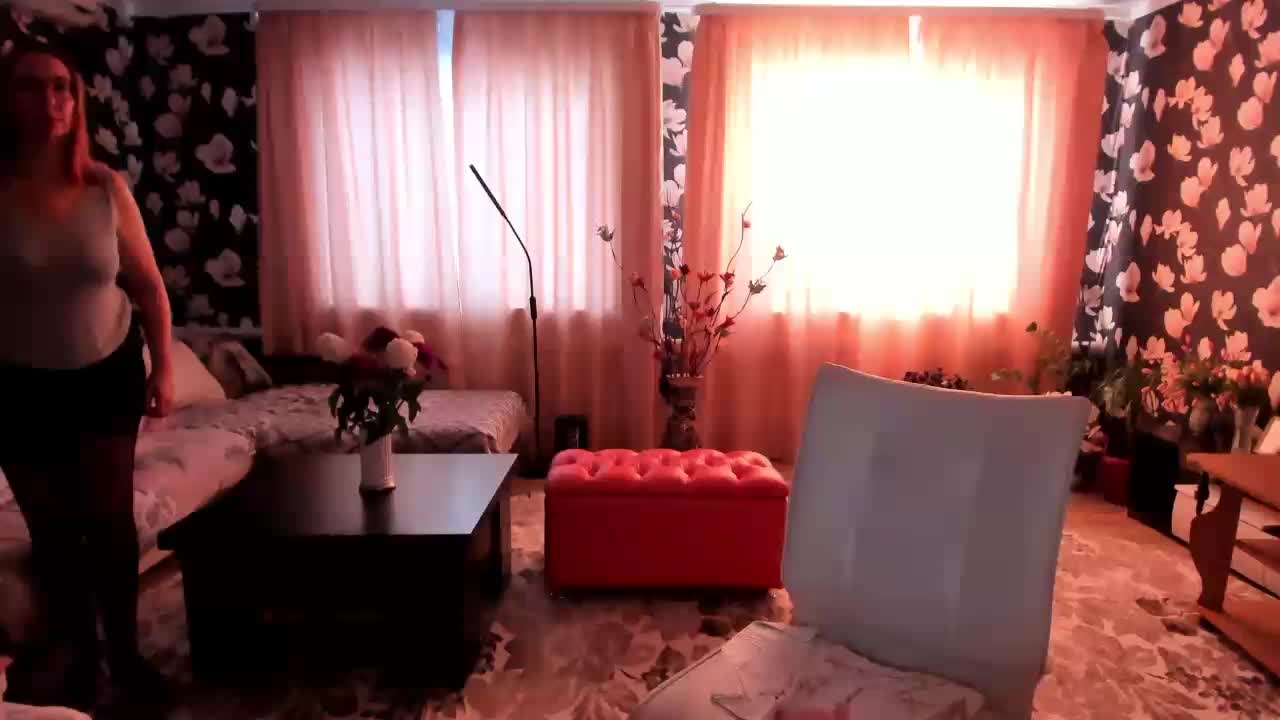 Pink-Lips Live Sex December 13, 2025