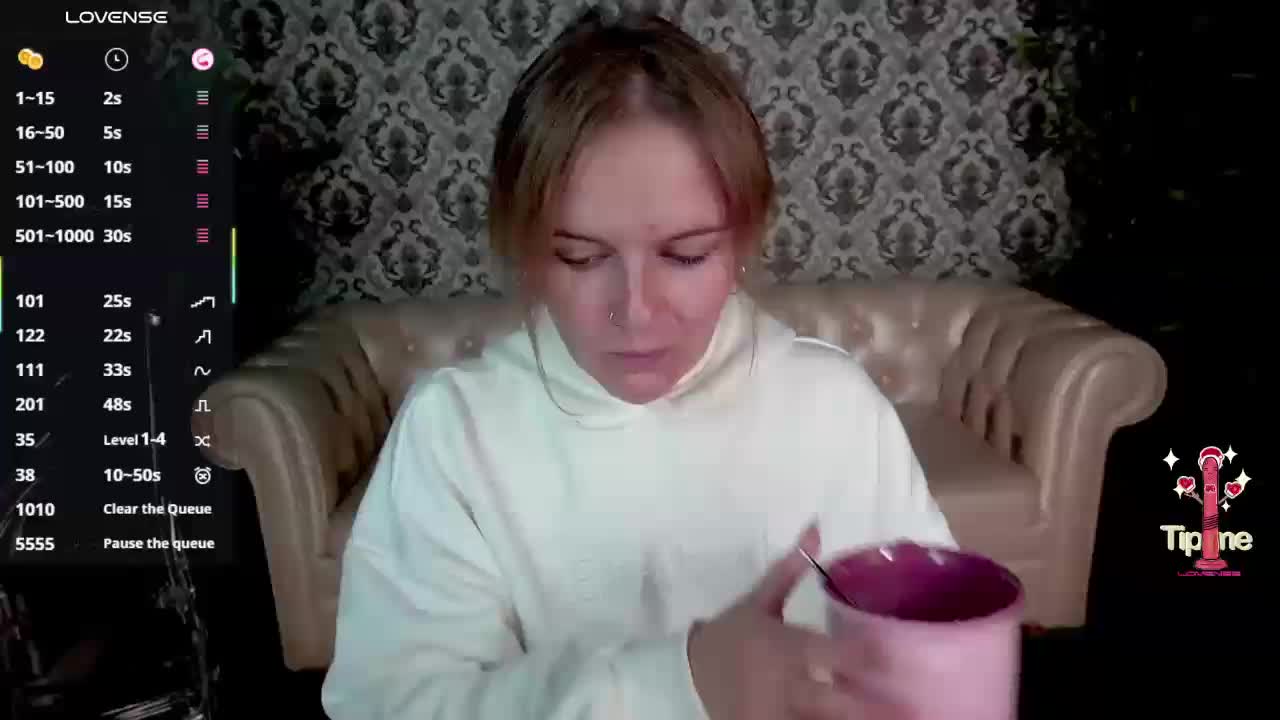 MaribelRiver Live Sex December 17, 2025