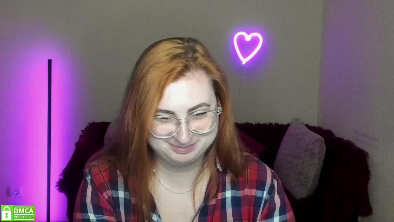 Aliciaredluv Live Sex December 19, 2025