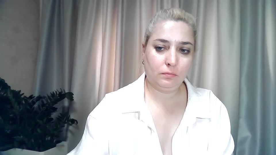 KickaIricka Live Sex December 14, 2025