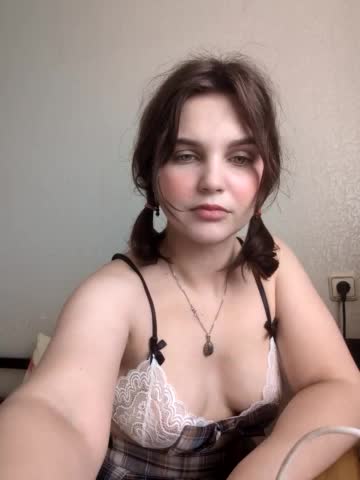 Kikki Live Sex December 13, 2025