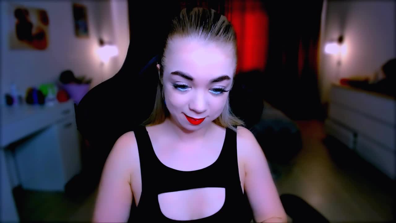 BabyNicole Live Sex December 14, 2025