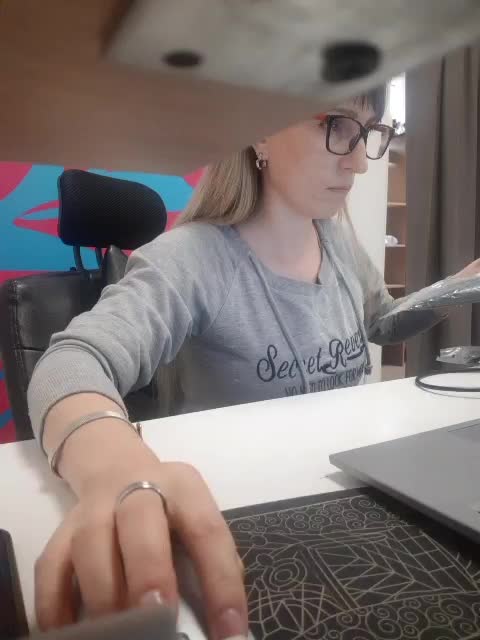 Xo4y-Tpax Live Sex December 14, 2025