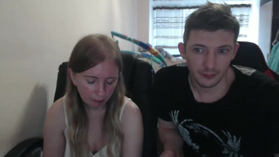 jenisandpeter Live Sex December 20, 2025