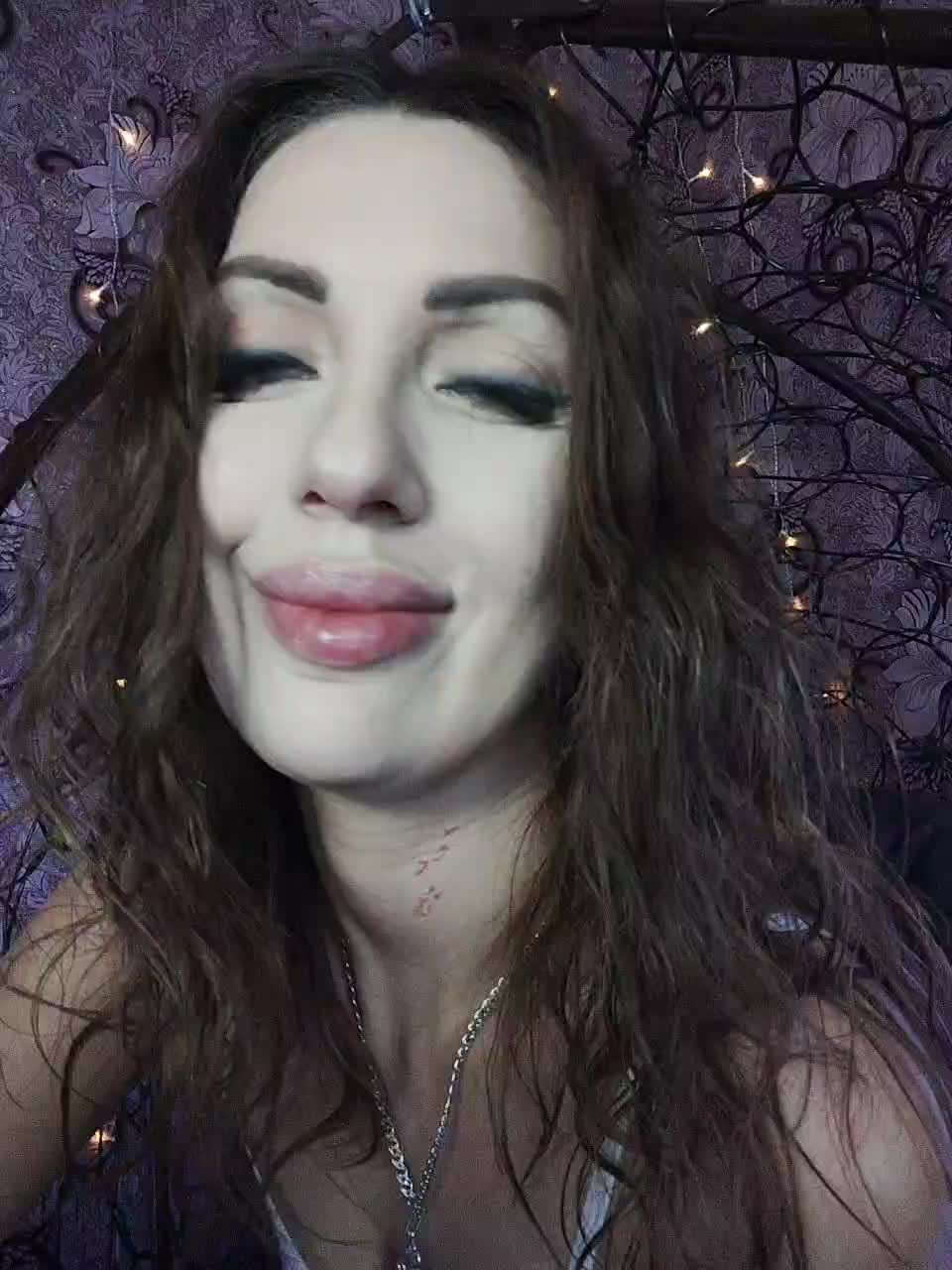 SexyKitty75-1 Live Sex December 19, 2025