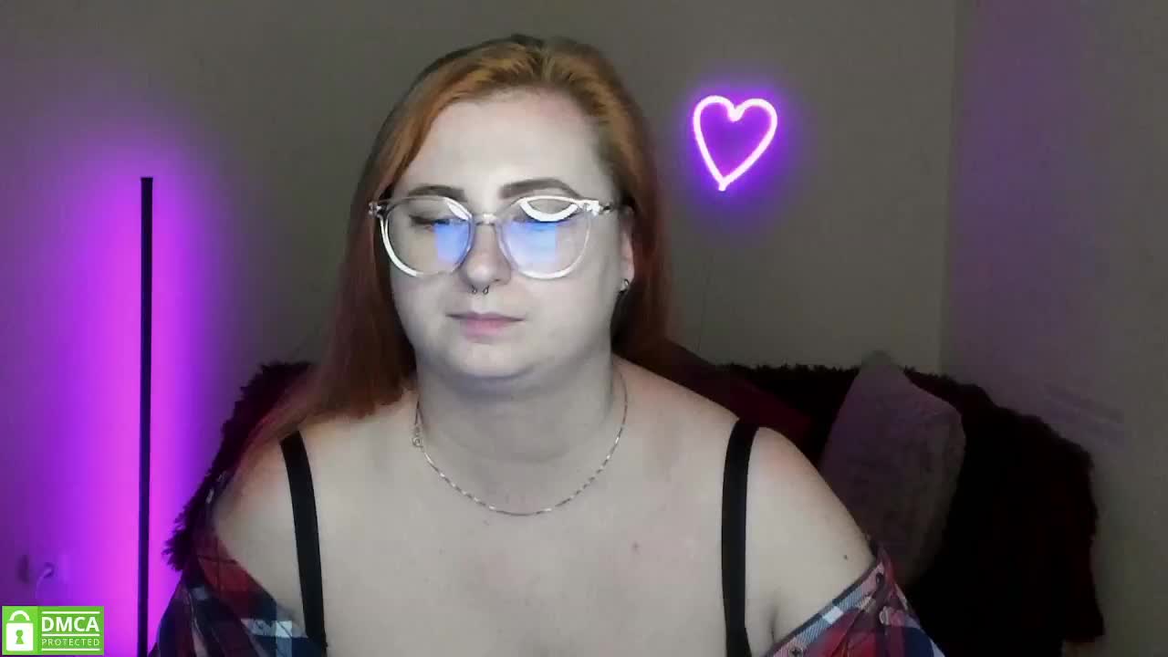 Aliciaredluv Live Sex December 19, 2025