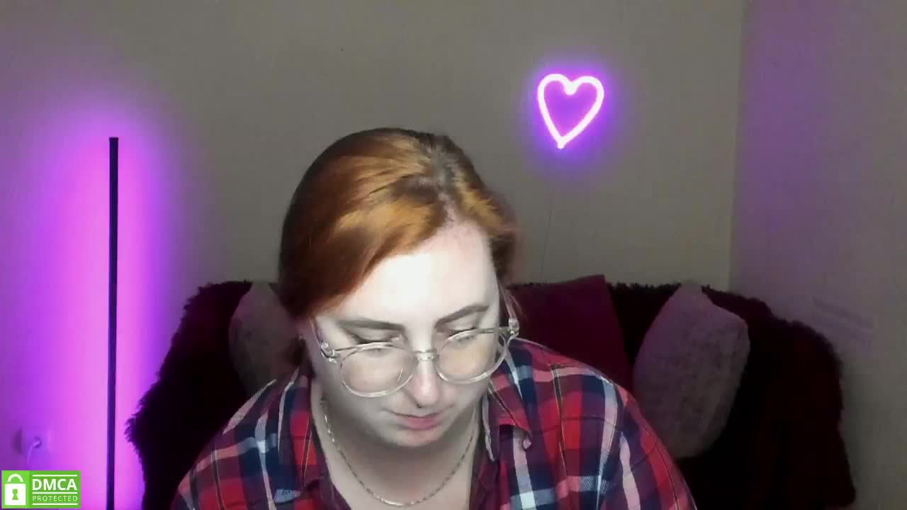 Aliciaredluv Live Sex December 19, 2025