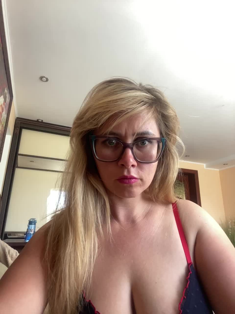 Elegant00Girl Live Sex December 15, 2025