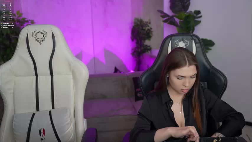 kira0541 Live Sex December 18, 2025