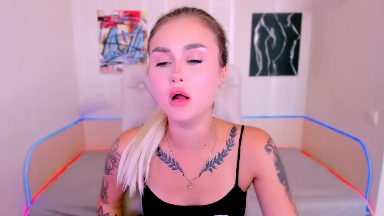 Ravenaaaa Live Sex December 13, 2025