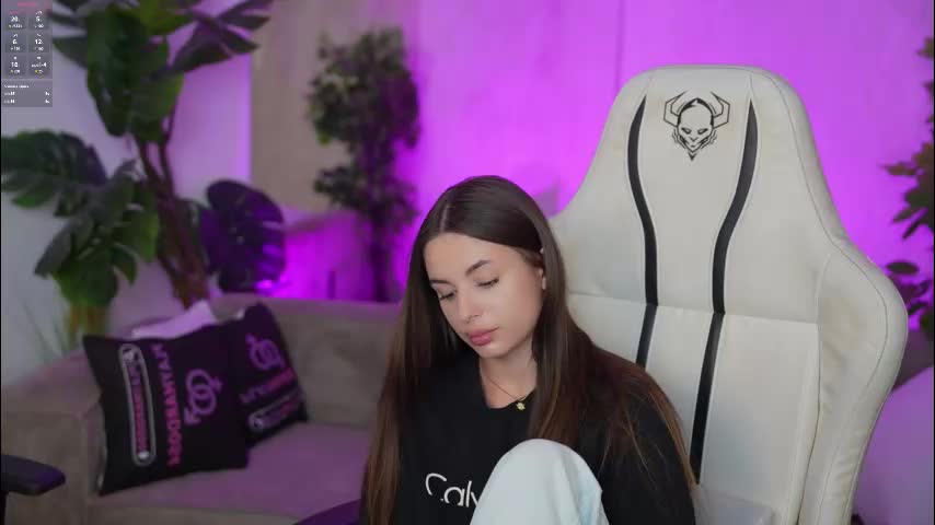 kira0541 Live Sex December 18, 2025