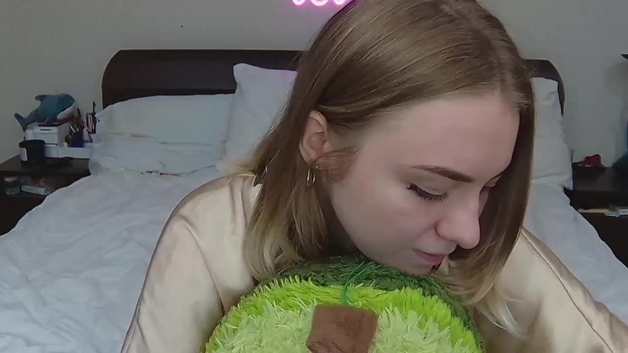 LinkaMalinka Live Sex December 17, 2025