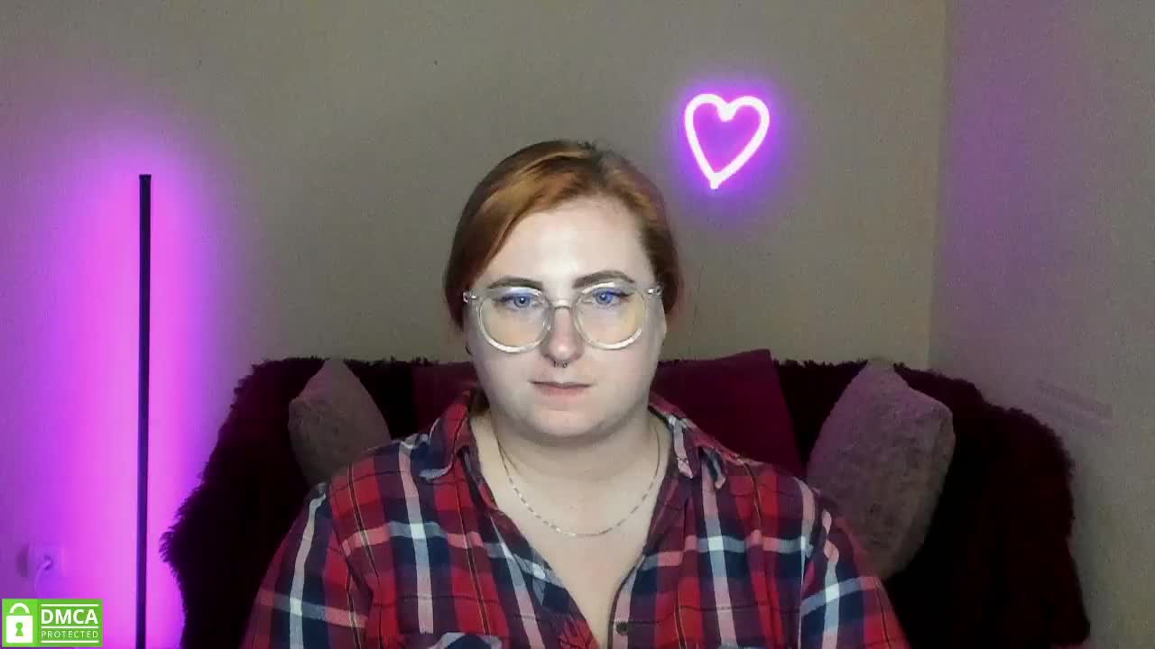 Aliciaredluv Live Sex December 19, 2025