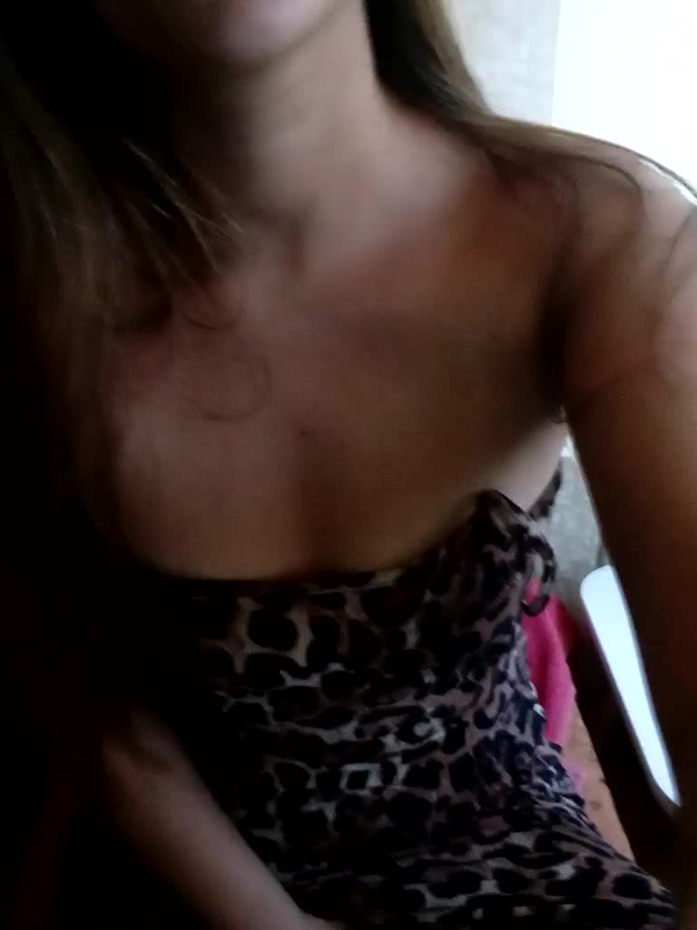 Goryachaya_shtuchka Live Sex December 13, 2025