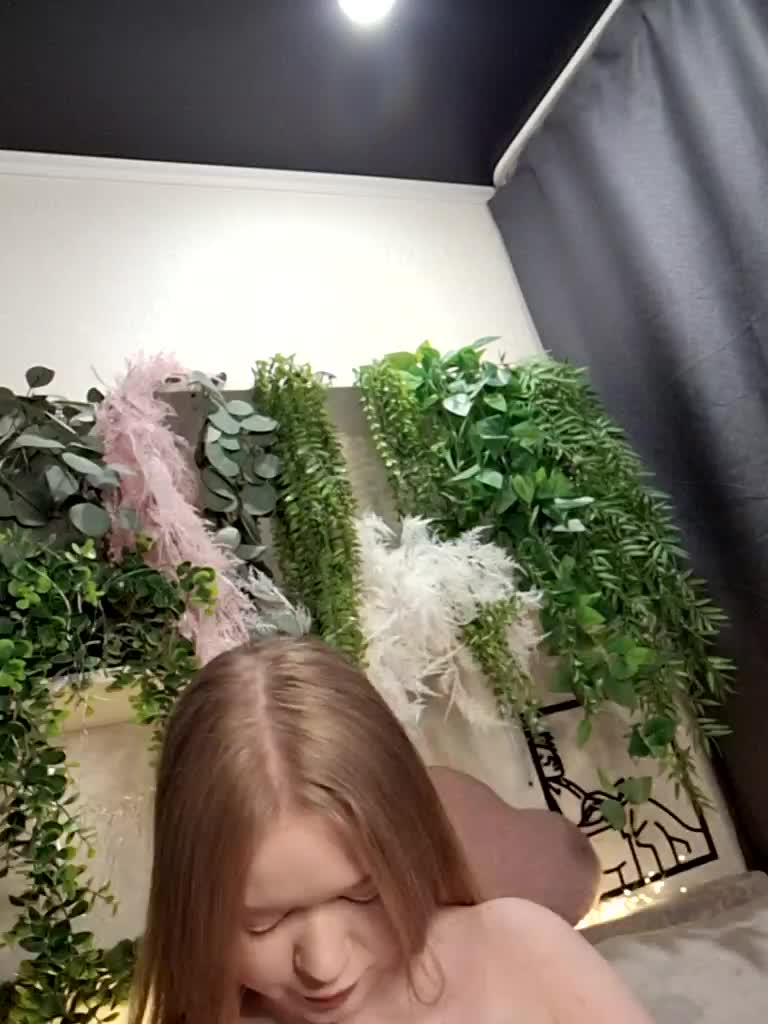 -scyrim- Live Sex September 14, 2025