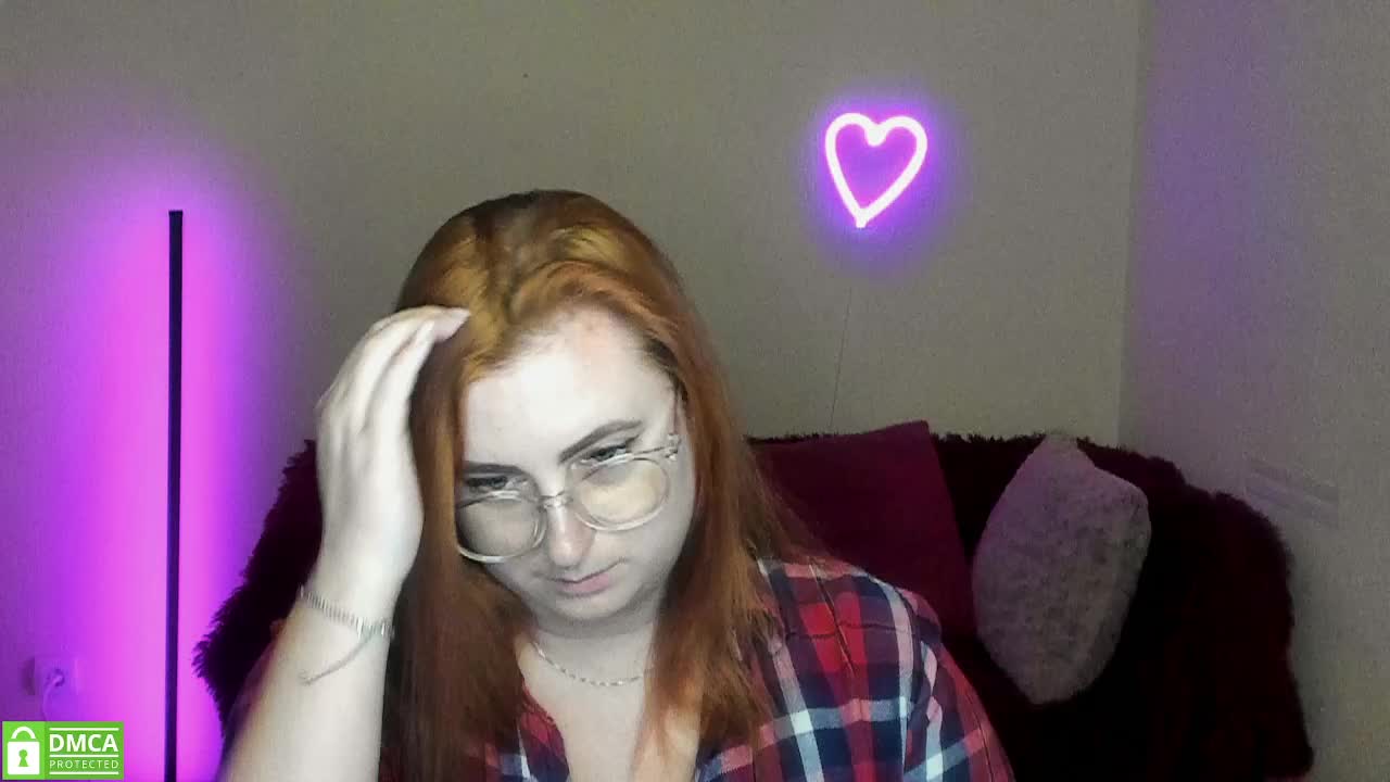 Aliciaredluv Live Sex December 19, 2025