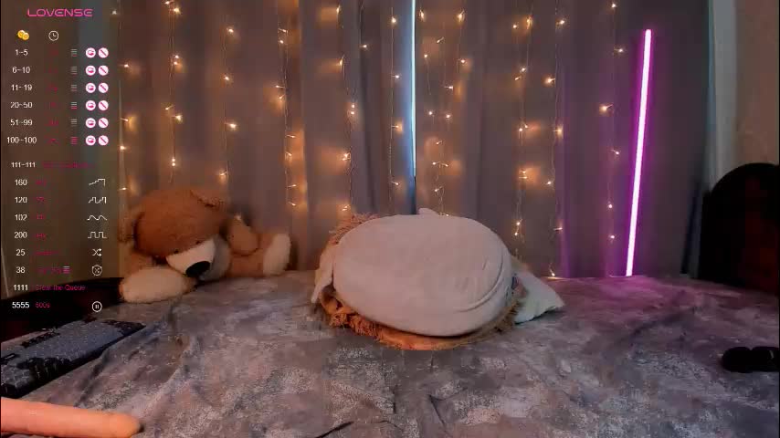 jess_lui Live Sex December 13, 2025