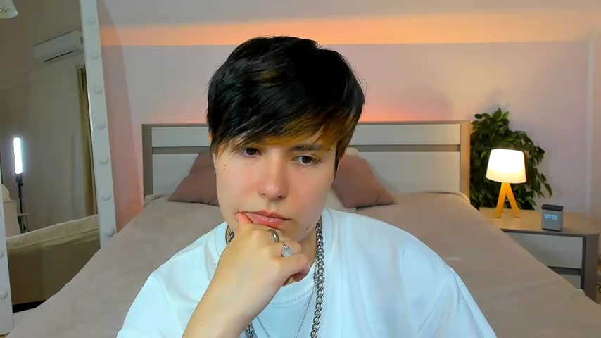 CharlieeAdams Live Sex December 13, 2025