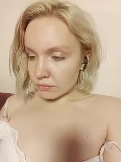 LadyAnny Live Sex December 14, 2025