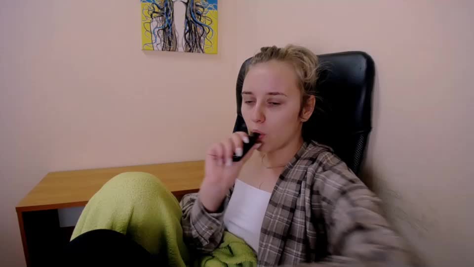 _nicole_new Live Sex December 13, 2025