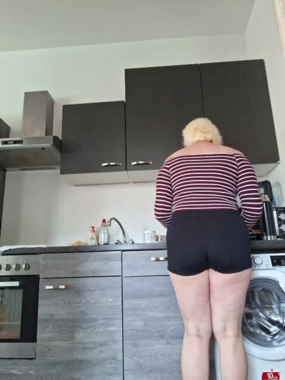 Vika211 Live Sex December 18, 2025