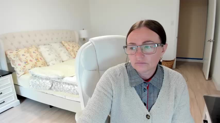 Vika73 Live Sex December 17, 2025